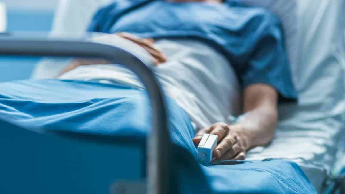 Covid-19: pacientes recém-internados correm menos risco de morte, dizem médicos